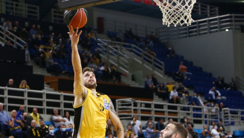 ΑΕΚ - Άρης 64-63: Το έκρινε ο Πετρόπουλος (vid)