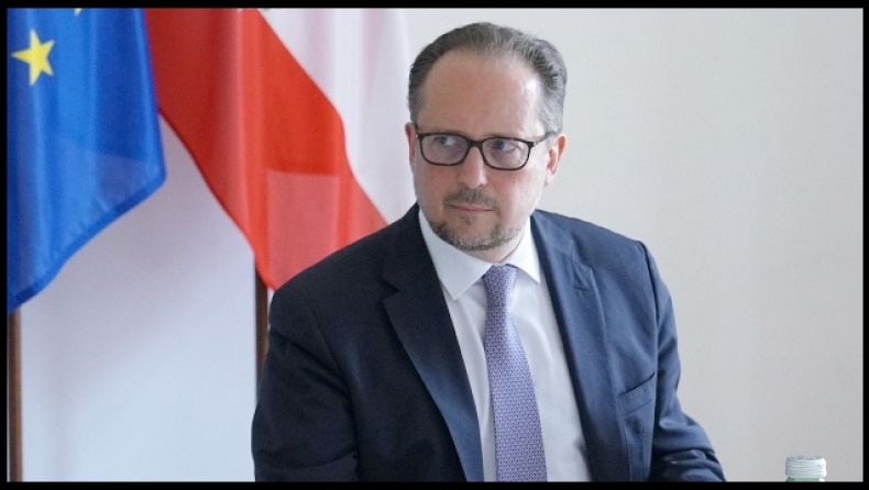 Ο υπουργός Εξωτερικών Σάλενμπεργκ ο επόμενος καγκελάριος της Αυστρίας μετά την παραίτηση Κουρτς για διαφθορά
