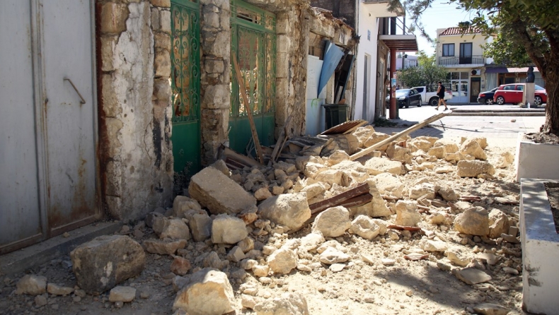 Τσελέντης: «2.870 σεισμοί στο Αρκαλοχώρι από τον Ιούνιο, καμία σχέση η Θήβα» (vid) 