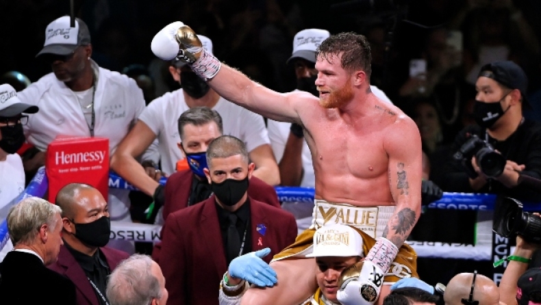 Canelo Alvarez: Ισοπέδωσε τον Calb Plant και έγραψε ιστορία (vid)