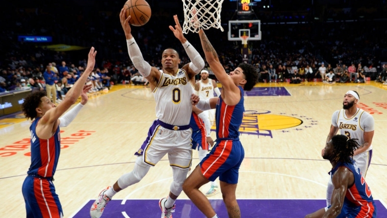 Ράσελ Ουέστμπρουκ: Γύρισε τον... διακόπτη (vids)