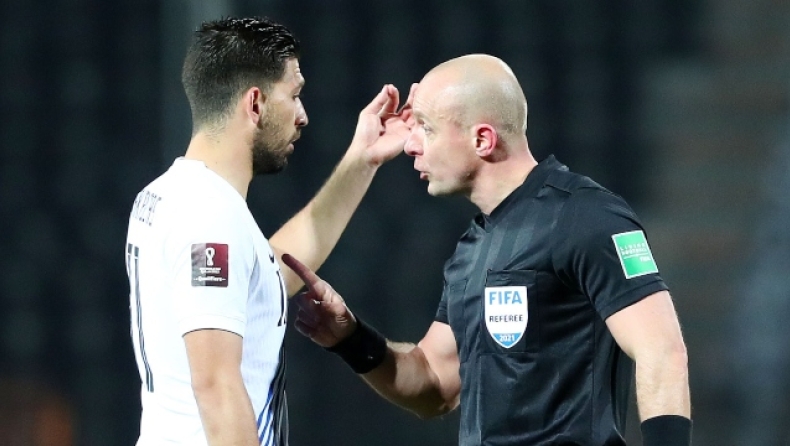 Ελλάδα - Ισπανία: Η UEFA όρισε τον 40χρονο Πολωνό διαιτητή Μαρτσίνιακ 