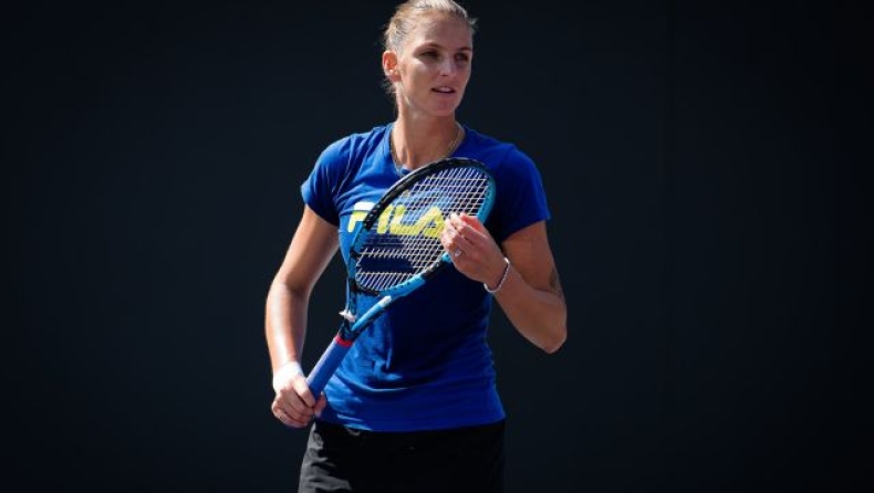 WTA Finals: Επική ανατροπή της Πλίσκοβα που έμεινε "ζωντανή" για την πρόκριση (vids)