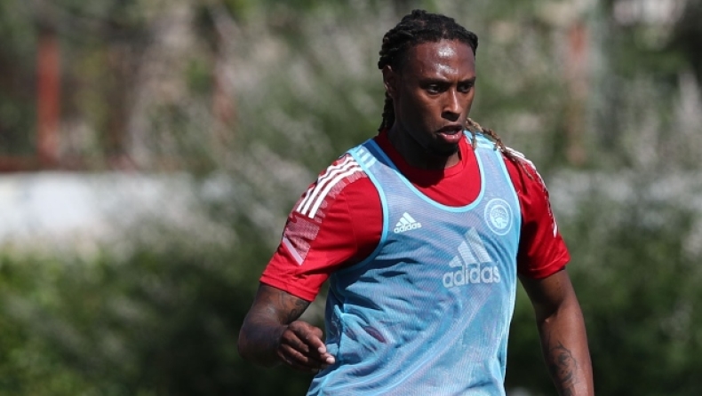 Ολυμπιακός: Ο Σεμέδο έπρεπε να επιστρέψει, είτε μείνει, είτε πωληθεί