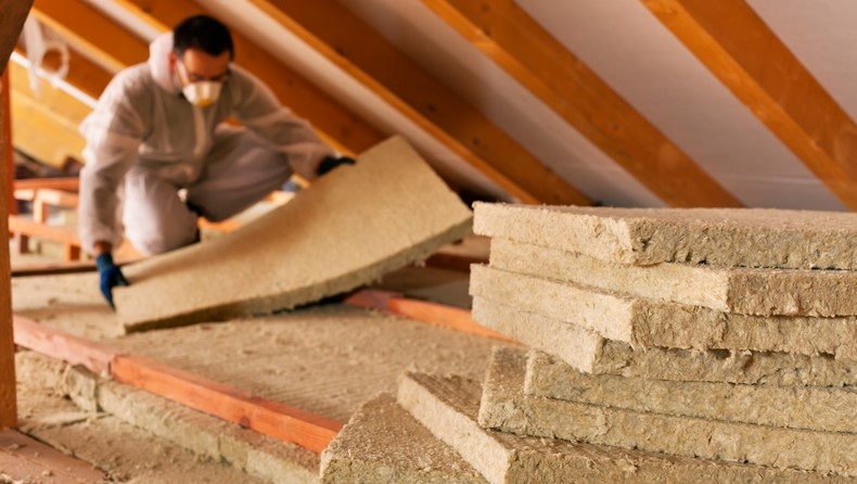 Όλα όσα πρέπει να κάνεις για να κρατήσεις το σπίτι σου ζεστό