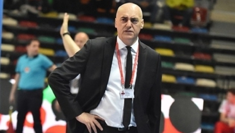 Αλλαγή προπονητή στον Φοίνικα Σύρου, ο Μιλένκοσκι ανέλαβε τα ηνία