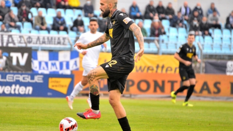  Εκτός τρεις στη Λαμία 