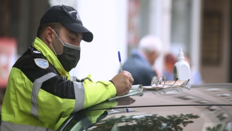 Πρόστιμο για μάσκες σε γραφείο τελετών στα Χανιά