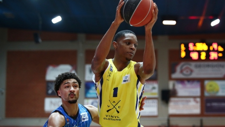 Λαύριο - Ηρακλής 87-71: Επιστροφή στις νίκες με σούπερ Κάρτερ (vid)