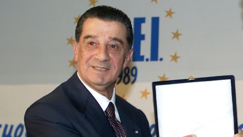 Άγις Κυνηγόπουλος, ο άνθρωπος που μας «χάρισε» τον Νίκο Γκάλη 