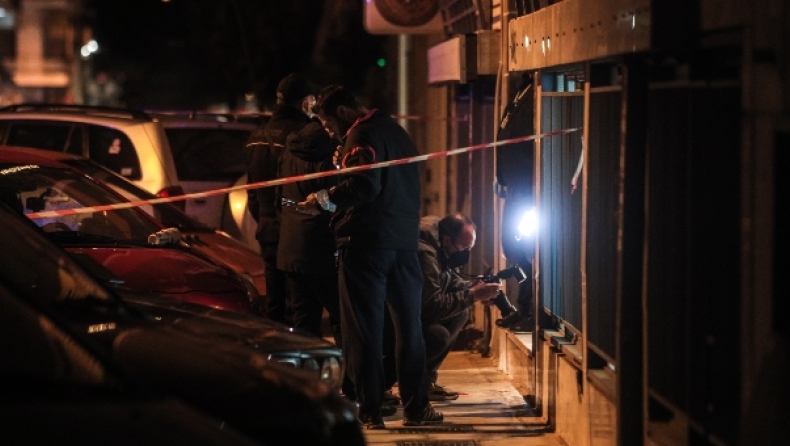 Μαφιόζικη δολοφονία άνδρα στο Γαλάτσι: Δέχθηκε τα πυρά ενώ έβγαινε από γυμναστήριο (vid)