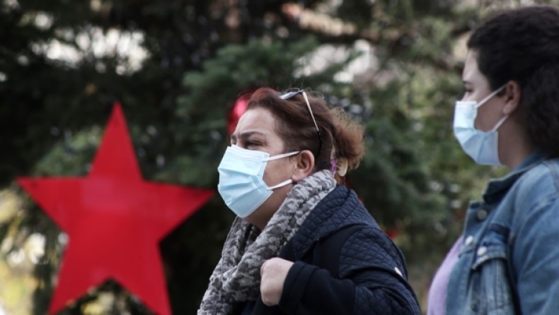 Νέα μέτρα: Διευκρινίσεις της Μίνας Γκάγκα για τη διπλή μάσκα σε σούπερ μάρκετ και ΜΜΜ