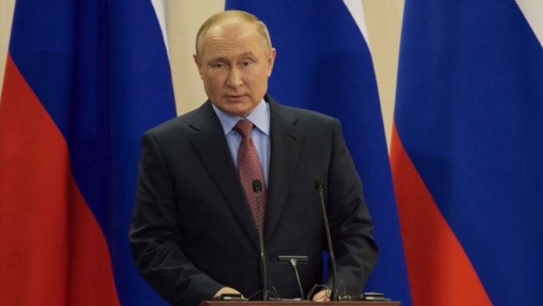 Ρώτησαν τον Πούτιν αν θα επιτεθεί στην Ουκρανία και απάντησε: «Προκλητική ερώτηση» (vid)