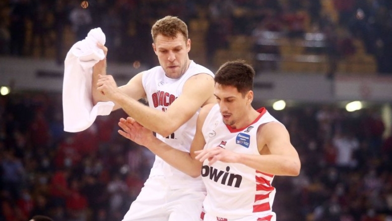 Basket League: Στις 15:00 την Δευτέρα αντί για τις 17:15 το Λάρισα-Ολυμπιακός