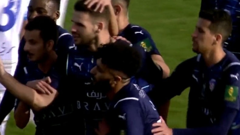 Ταχτσίδης: Σκόραρε στη πρόκριση της Αλ Φάιχα στους «16» του Κυπέλλου