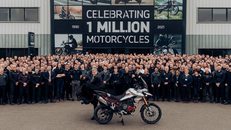 Η Triumph γιορτάζει την εκατομμυριοστή μοτοσυκλέτα της (vid)