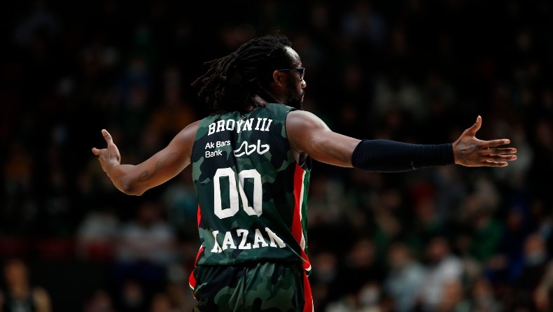 Ζιελόνα Γκόρα - Ούνικς 80-85: Την «υπέταξε» γυρνώντας από το -19