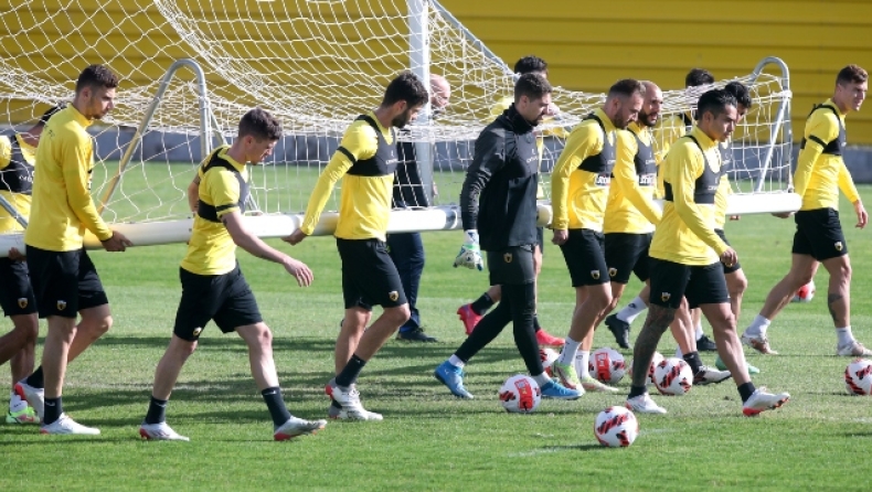 ΑΕΚ: «Καθαρή» από κορονοϊό, ατομικό ξανά για Αραούχο