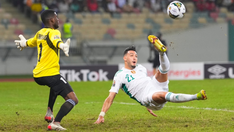 Αλγερία - Ισημερινή Γουϊνέα 0-1: «Στοπ» στο ιστορικό αήττητο των 35 αγώνων και κίνδυνος αποκλεισμού για την κάτοχο (vid)