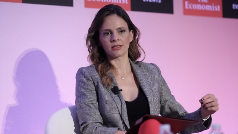 Η Αχτσιόγλου επικοινώνησε με την Γεωργία για να της μεταφέρει την στήριξή της