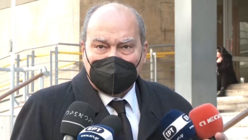 Ξέσπασμα Διαλυνά για τις εξετάσεις της Γεωργίας: «Είναι δυνατόν το κράτος να τις στέλνει στην Ελβετία»
