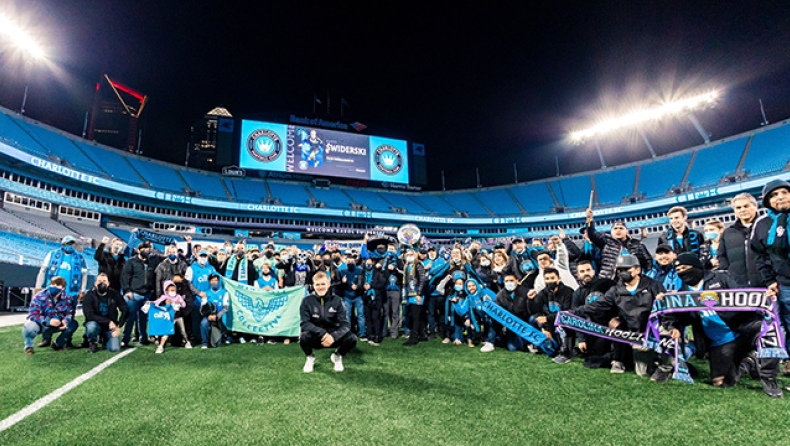 ΠΑΟΚ: Αποθέωση Σφιντέρσκι στην παρουσίαση του από την Charlotte FC (vid)
