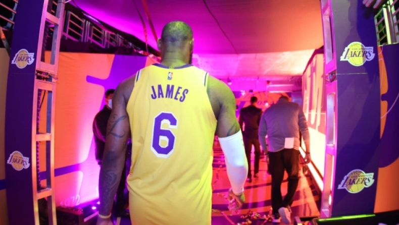 NBA: Με απίθανες πάσες, τρομερά καρφώματα και ΛεΜπρόν το TOP 10 (vid)