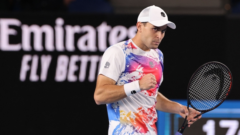 Australian Open: Ο Καράτσεφ νίκησε κάνοντας 107 αβίαστα λάθη