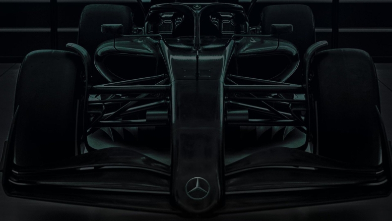 Formula 1: H Mercedes θολώνει τα νερά σχετικά με το μονοθέσιο του 2022