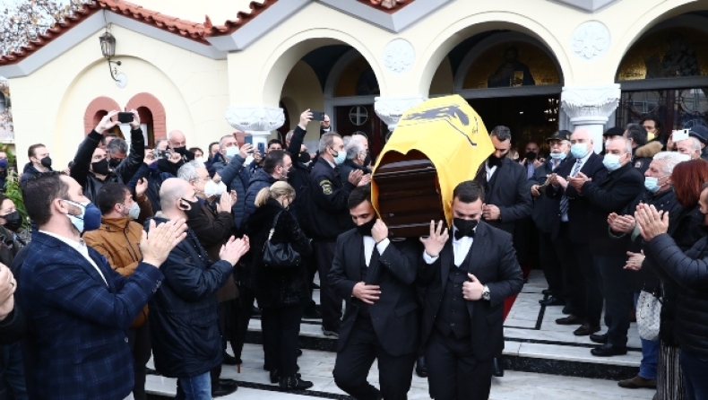 Ένωσες όλη την Α.Ε.Κ. «κυρ Στέλιο»...