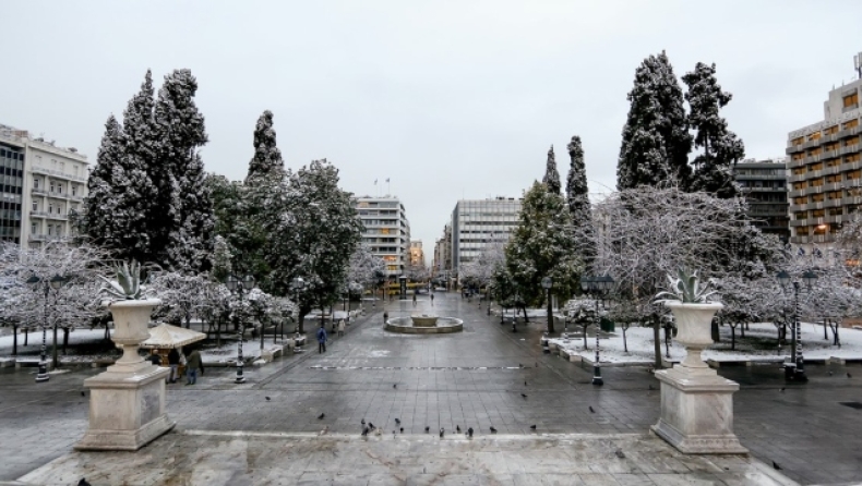 Πρόβλεψη Μαρουσάκη: «Χιόνια και στο κέντρο της Αθήνας, έως και -18 στα βόρεια» (vid)