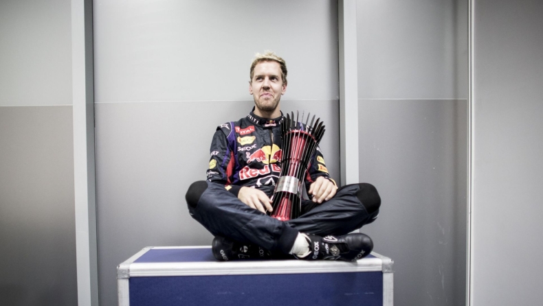 Formula 1 - Έκλεστον: Ο Φέτελ πρέπει να γυρίσει στη Red Bull