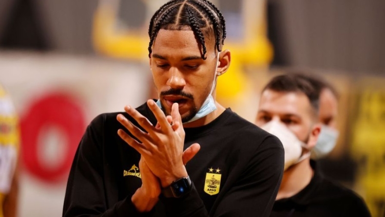 Χάνλαν: «Θα παίξουμε για τον Άλκη, είναι μεγάλη η στενοχώρια μας»