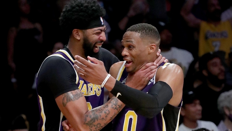 Λέικερς - Μπλέιζερς 98-94: Ο Ντέιβις σταμάτησε το σερί των τριών ηττών (vid)