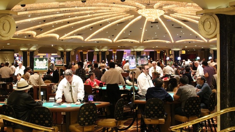 Ο Φιλ Άιβι σάρωνε τα τραπέζια πόκερ και έγινε ταινία όταν casino δεν του έδωσε τα κέρδη του (vids)