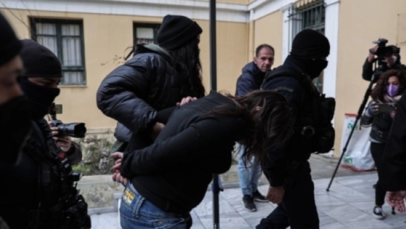 Δολοφονία 7χρονου στην Κυψέλη: «Μεγάλωσα ένας τέρας», λέει η γιαγιά του για την κόρη της (vid)