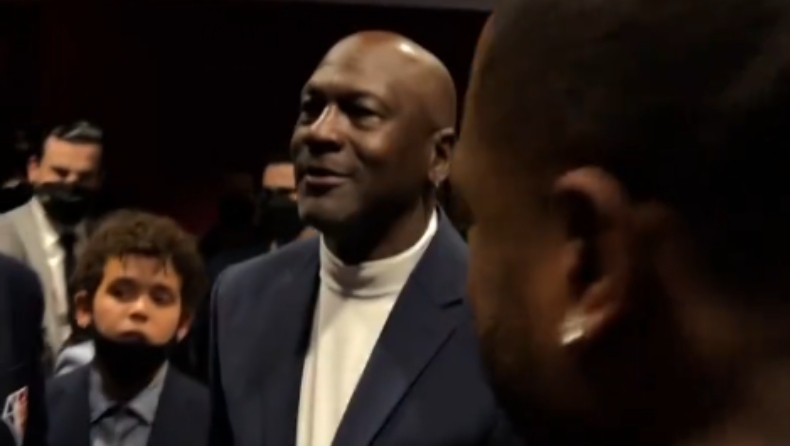 NBA All Star Game 2022, Μάικλ Τζόρνταν σε Μάτζικ Τζόνσον: «Γέρικο σκυλί, έλα να παίξουμε ένα μονό» (vid)