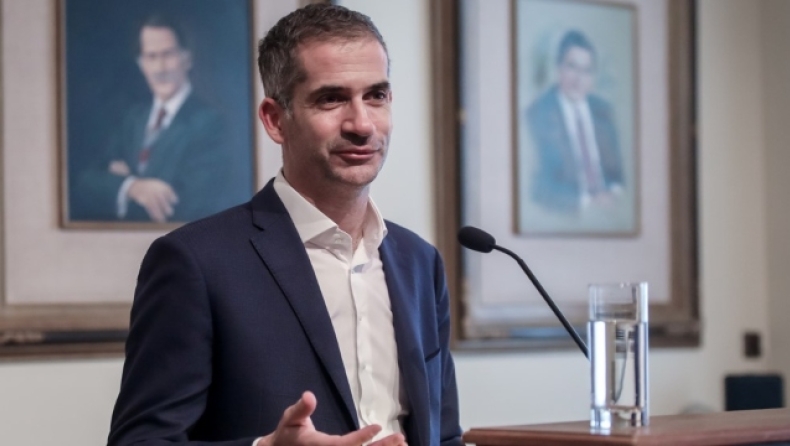 Προσαγωγές μελών του «Ρουβίκωνα» έξω από καφετέρια που μιλούσε ο Μπακογιάννης: «Κανένα χαφιεδότσουρμο δεν με σκιάζει…»