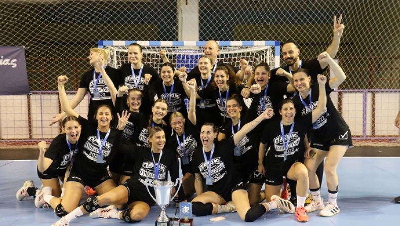 ΠΑΟΚ - Νέα Ιωνία 21-20: Το κύπελλο παρέμεινε στον Λευκό Πύργο