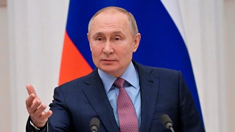 Ο Πούτιν ντρόπιασε τον Ρώσο αρχικατάσκοπο μπροστά στις κάμερες: «Μίλα ξεκάθαρα, θα στηρίξεις ή στηρίζεις» (vid)