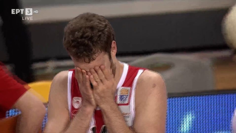Κύπελλο μπάσκετ Final 4: Δάκρυα χαράς από Βεζένκοβ και Παπανικολάου (vid)