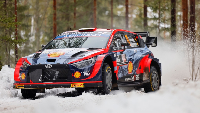 WRC - Ράλλυ Σουηδίας: Προβάδισμα Νεβίλ