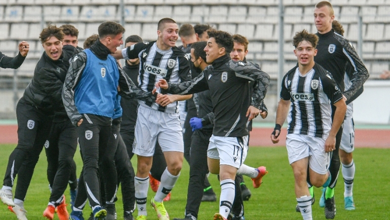 Κ17 Άρης – ΠΑΟΚ 0-2: Οι πανηγυρισμοί των ασπρόμαυρων για τον τίτλο (vid)