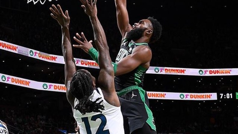 Σέλτικς-Τίμπεργουλβς 134-112: «Τρένο» η Βοστόνη, «πάτησε» στην κορυφή της Ανατολής (vid)