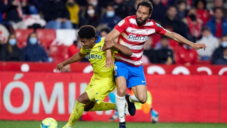 Γρανάδα - Κάντιθ 0-0: Άντεξαν με δέκα παίκτες οι γηπεδούχοι και κρατήθηκαν στην επιφάνεια