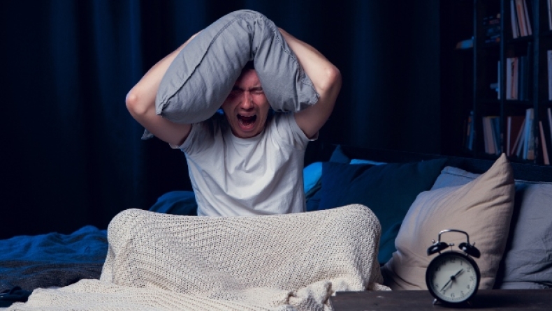 Θα κοιμηθείς σε 2 λεπτά: Οι τρεις αλάνθαστες τεχνικές που σε στέλνουν απευθείας για ύπνο