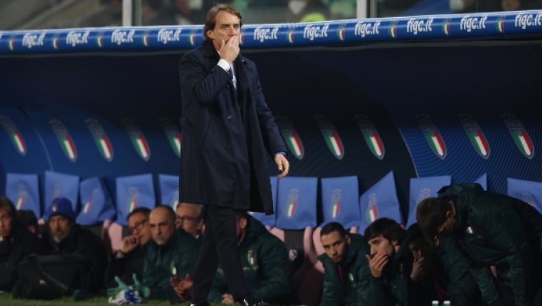 Μαντσίνι μετά τον αποκλεισμό της Ιταλίας: «Η μεγαλύτερη απογοήτευση, λυπάμαι για τους παίκτες»