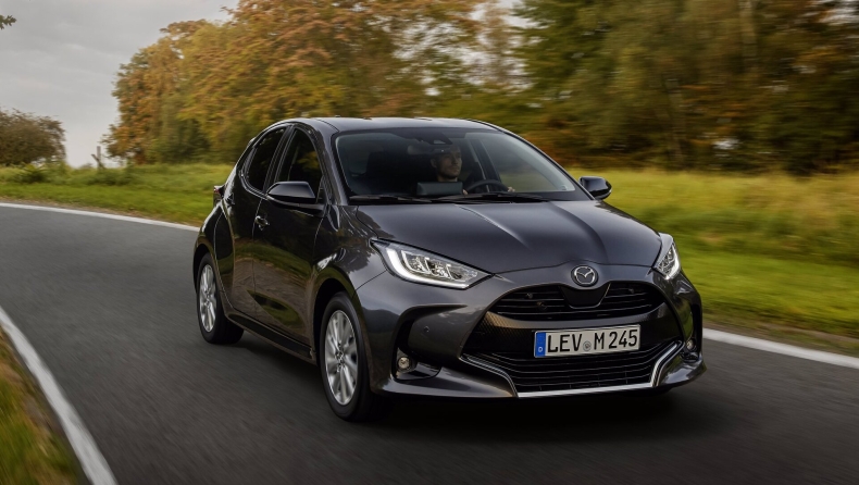 Mazda2 Hybrid και Toyota Yaris: Ίδια αυτοκίνητα αλλά με διαφορά στην τιμή