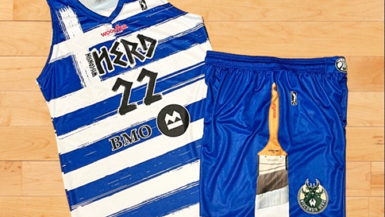 G-League: Η θυγατρική των Μπακς γιορτάζει την 25η Μαρτίου με τα χρώματα της Ελλάδας για φιλανθρωπικό έργο