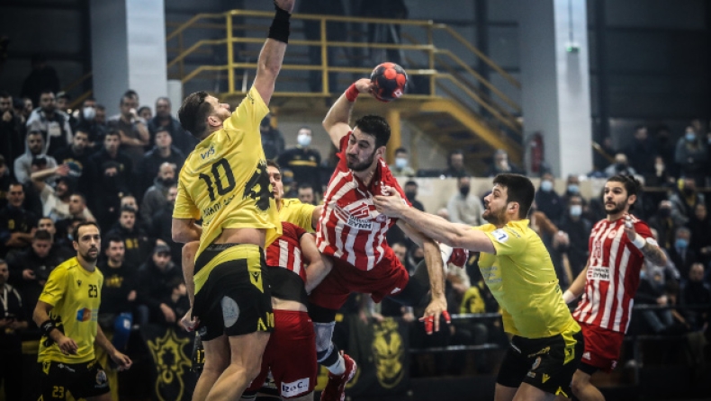 Handball Premier: Στην Χαλκίδα οι τελικοί μεταξύ ΑΕΚ και Ολυμπιακού